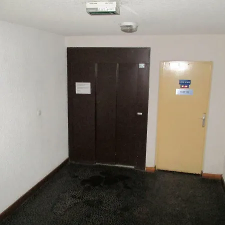 Apartment Studio Cabine 4 Personnes Saint-Lary-Soulan